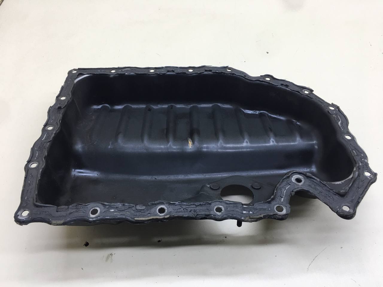 Поддон масляный двигателя Volkswagen Golf 6 (5K) 2009-2013