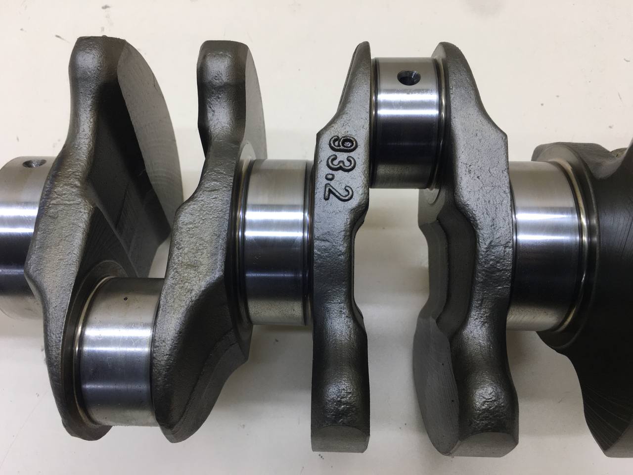 Коленвал Volvo XC90 2002-2015