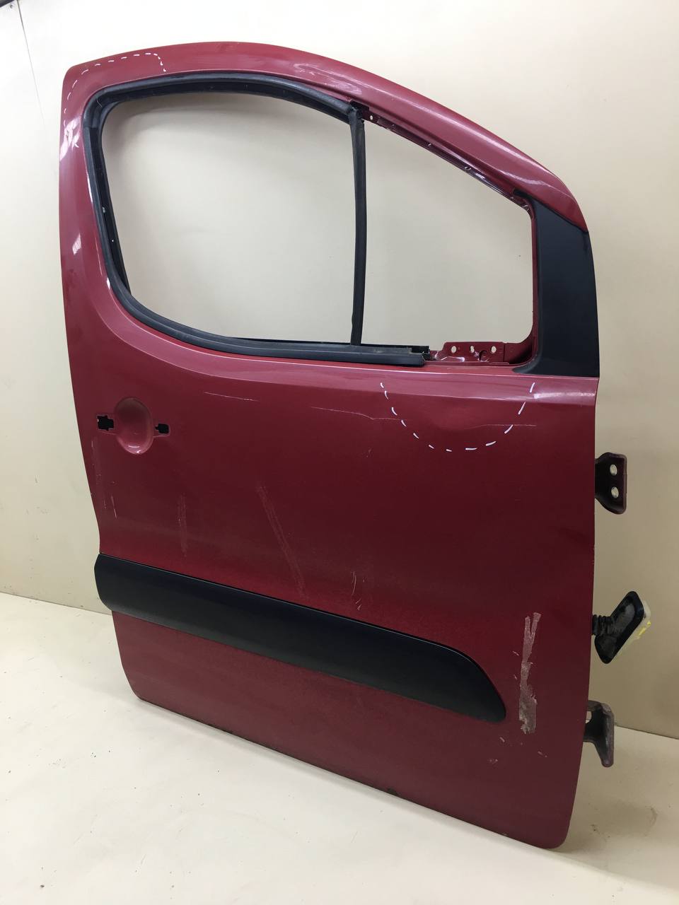 Дверь передняя правая Peugeot Partner Tepee (B9) 2008-2018