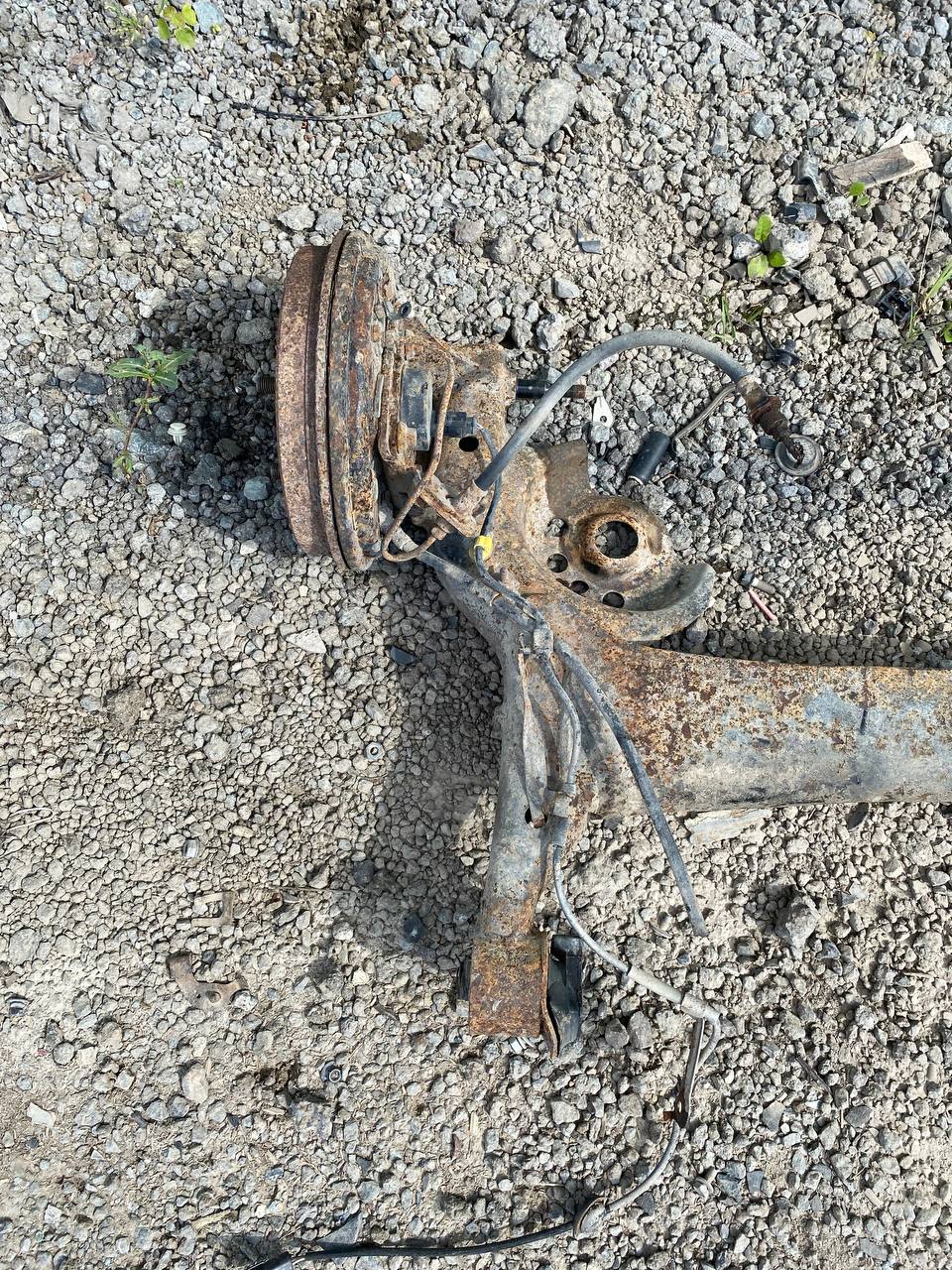 Балка задняя Geely MK Cross 2011>