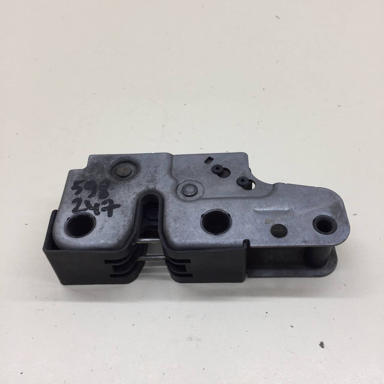 Замок капота Skoda Fabia (5J) 2007-2014