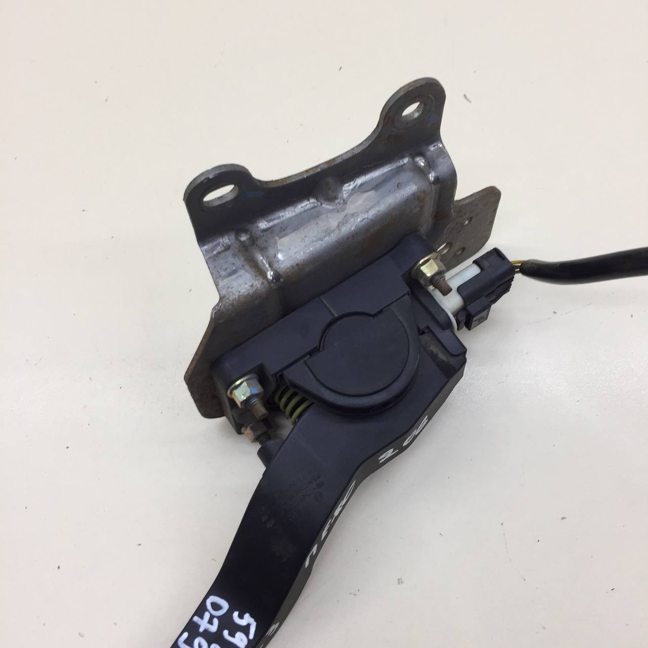 Педаль газа Peugeot 206 1998-2012