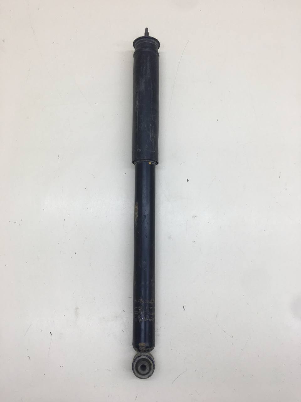 Амортизатор задний Nissan Juke (YF15) 2011-2020