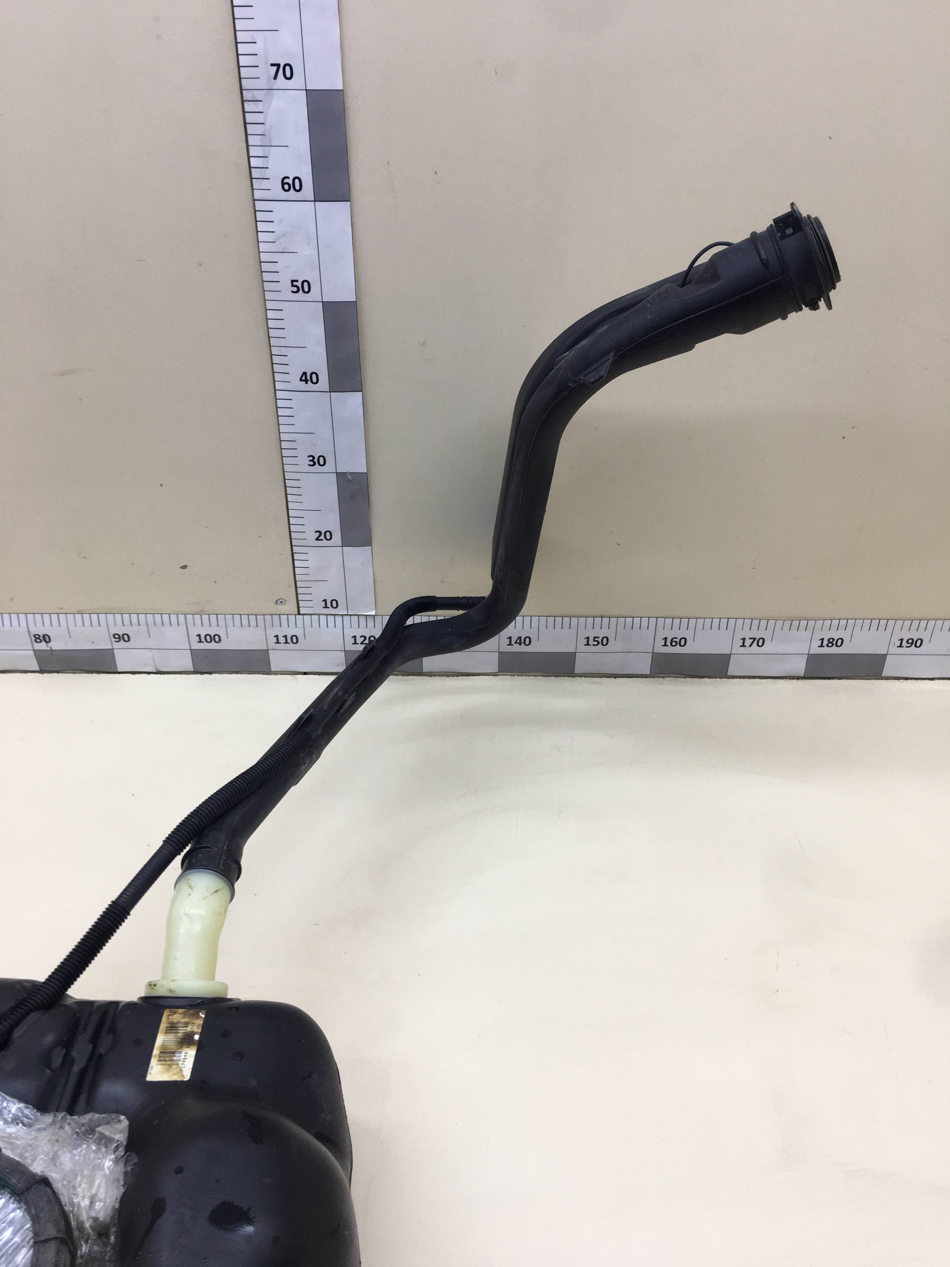 Бак топливный Peugeot 208 2012>