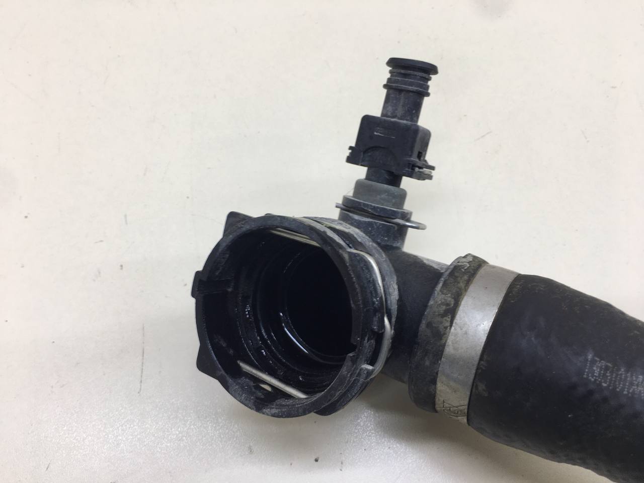 Патрубок радиатора охлаждения Haval Haval F7x 2018>