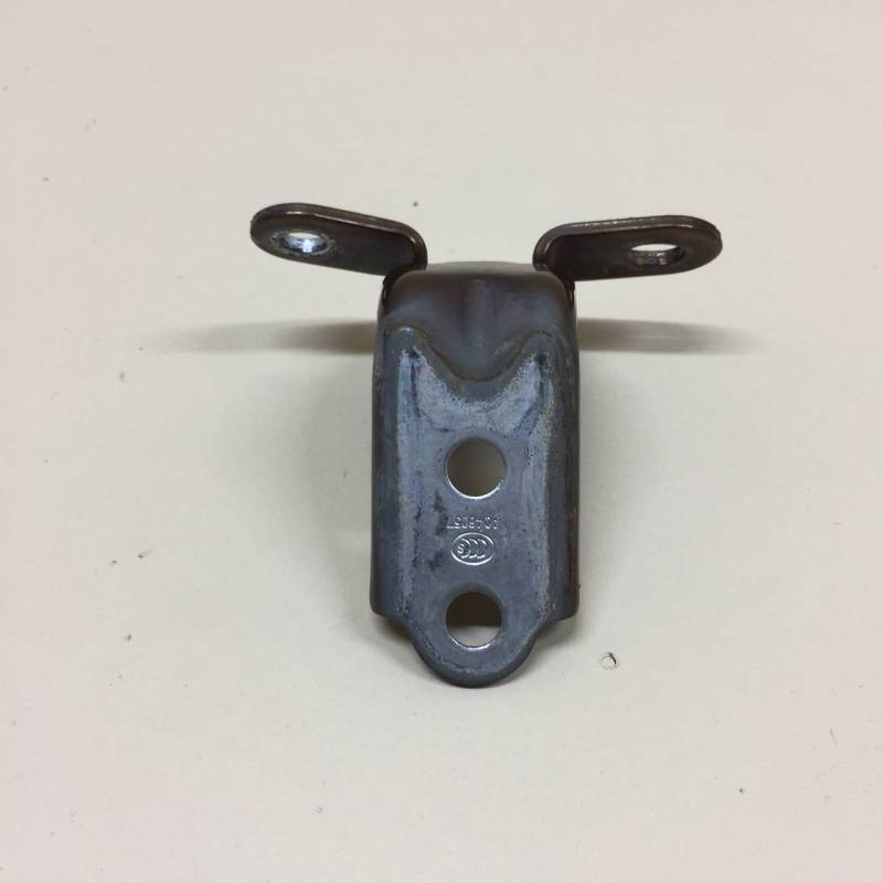 Петля двери задней левой нижняя Kia Ceed (JD) 2012-2018