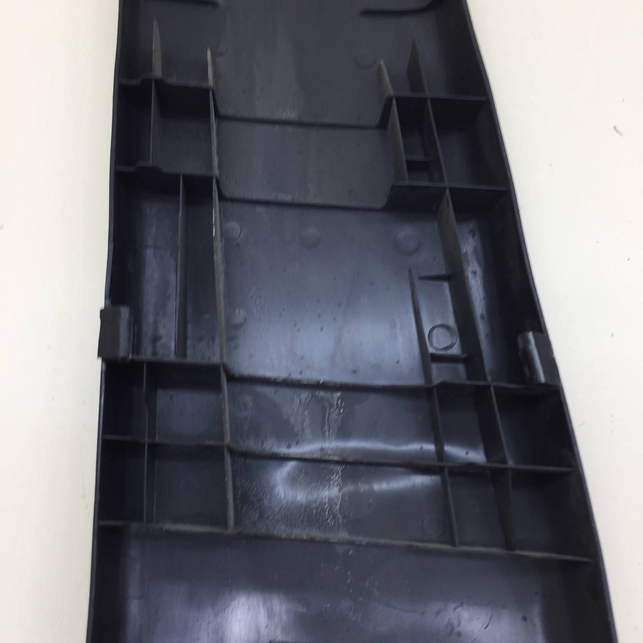 Обшивка стойки Toyota Corolla E120 2001-2007