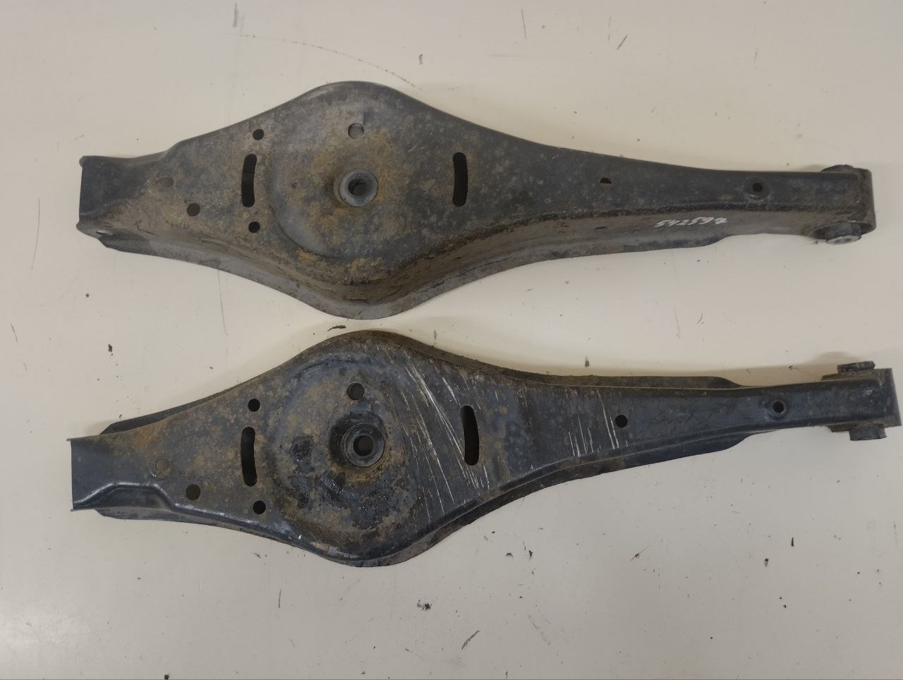 Рычаг задний нижний Volkswagen Jetta (A6) 2010-2019