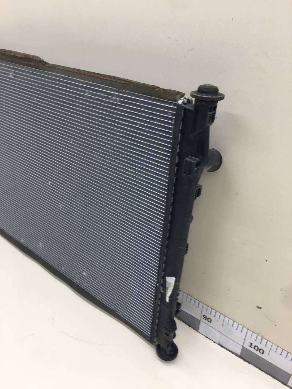 Радиатор охлаждения двигателя Changan UNI-T 2023>