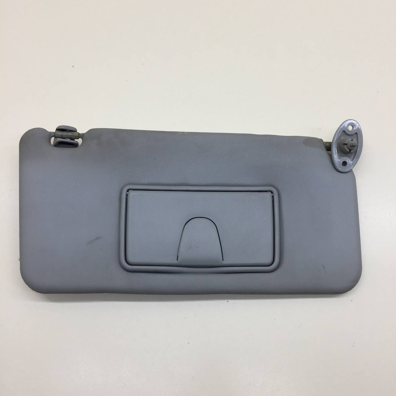 Козырек солнцезащитный (внутри) Suzuki Liana 2001-2007