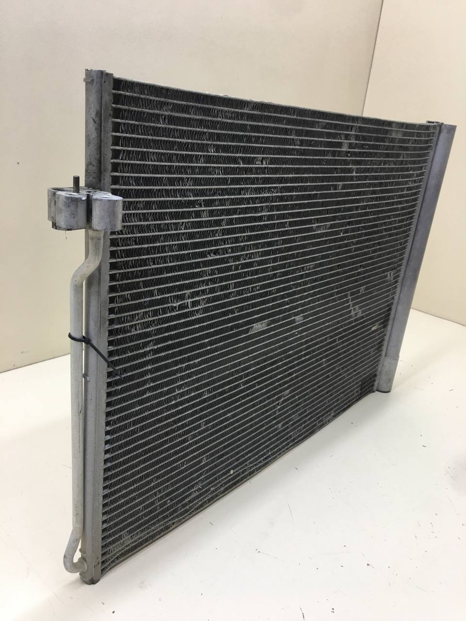 Радиатор кондиционера (конденсер) BMW X6 E71 2008-2014