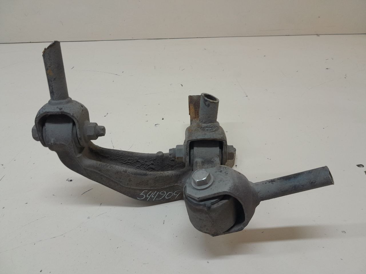 Кулак поворотный задний левый Toyota Camry (XV50) 2011-2017