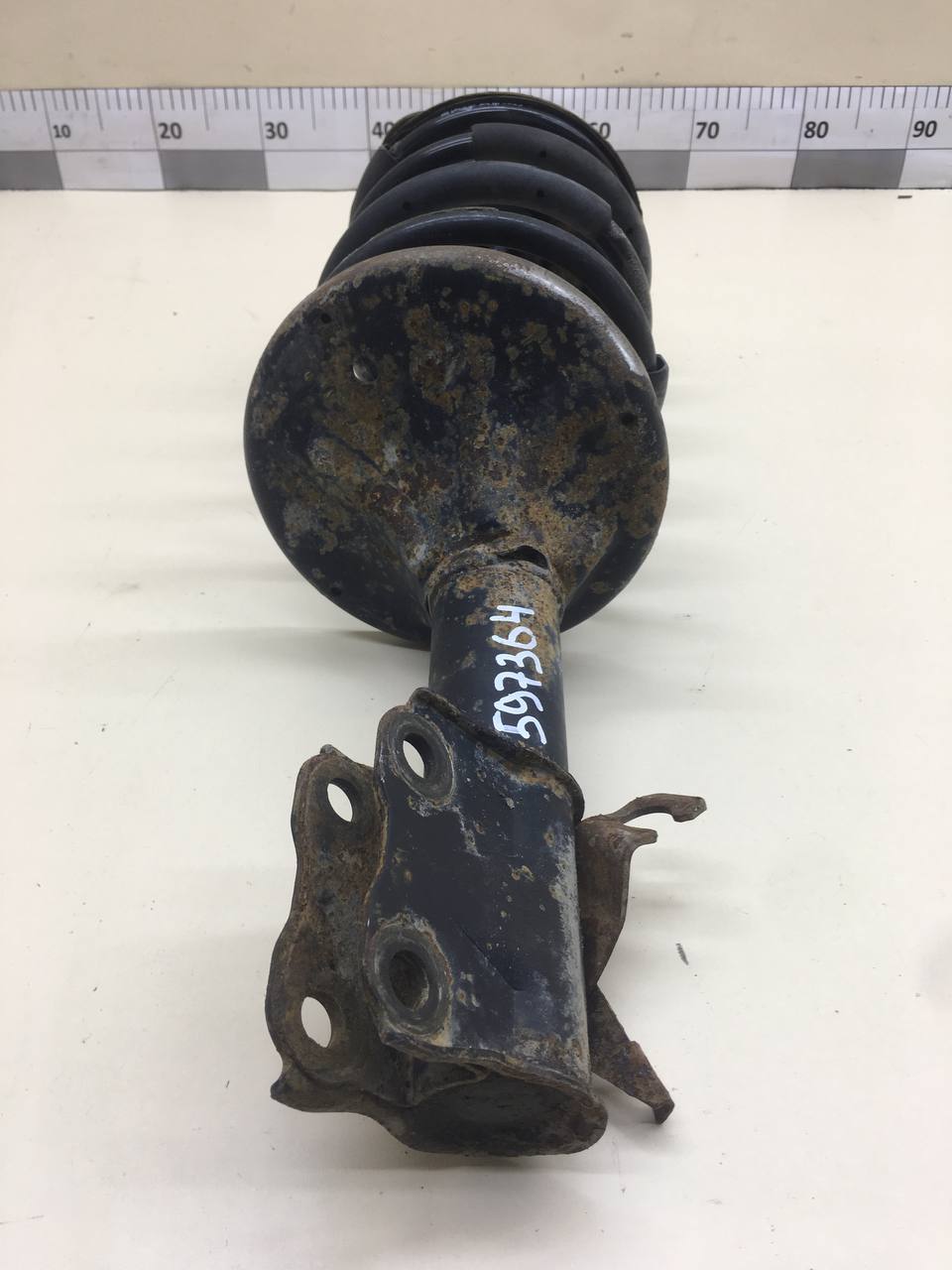 Амортизатор передний Vortex Estina 2008-2012