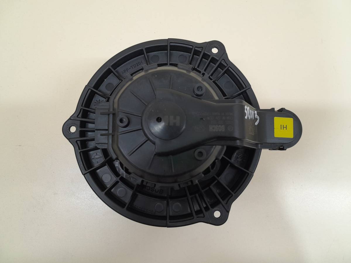 Моторчик отопителя Genesis G70 2017-2022