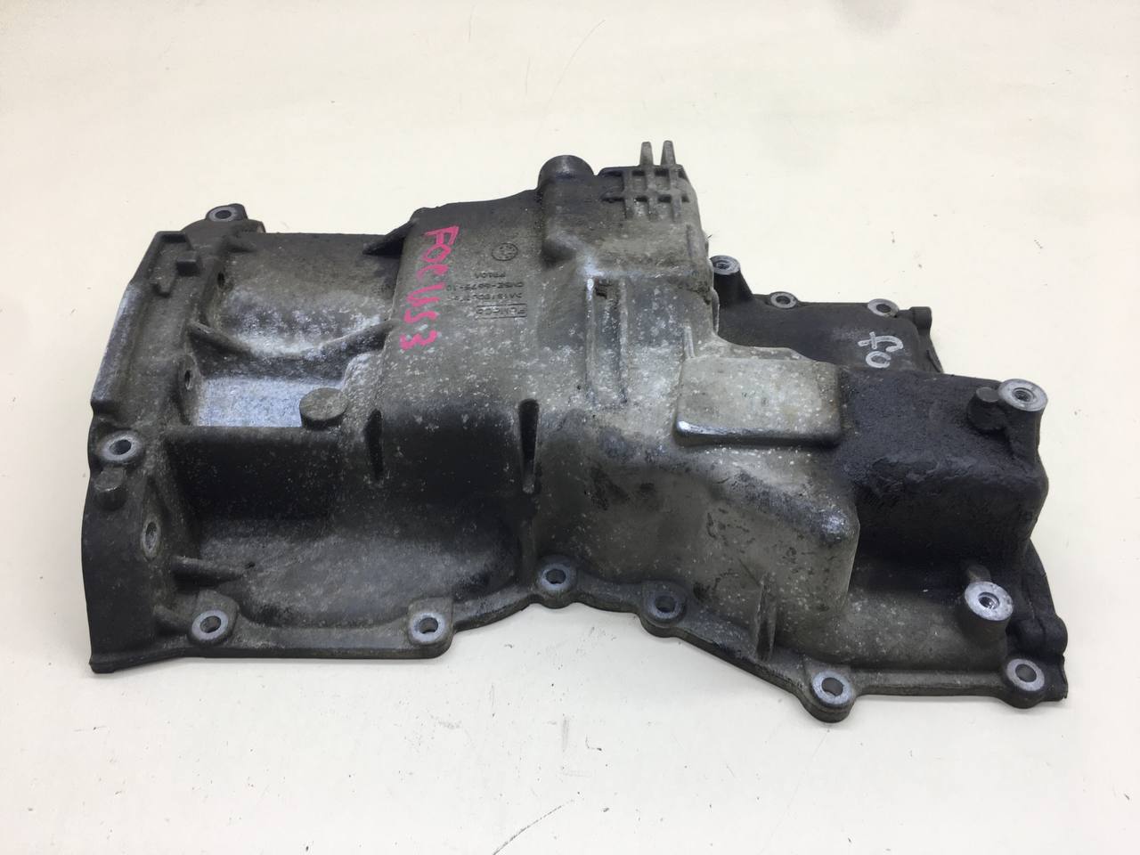 Поддон масляный двигателя Ford Focus 3 2011>