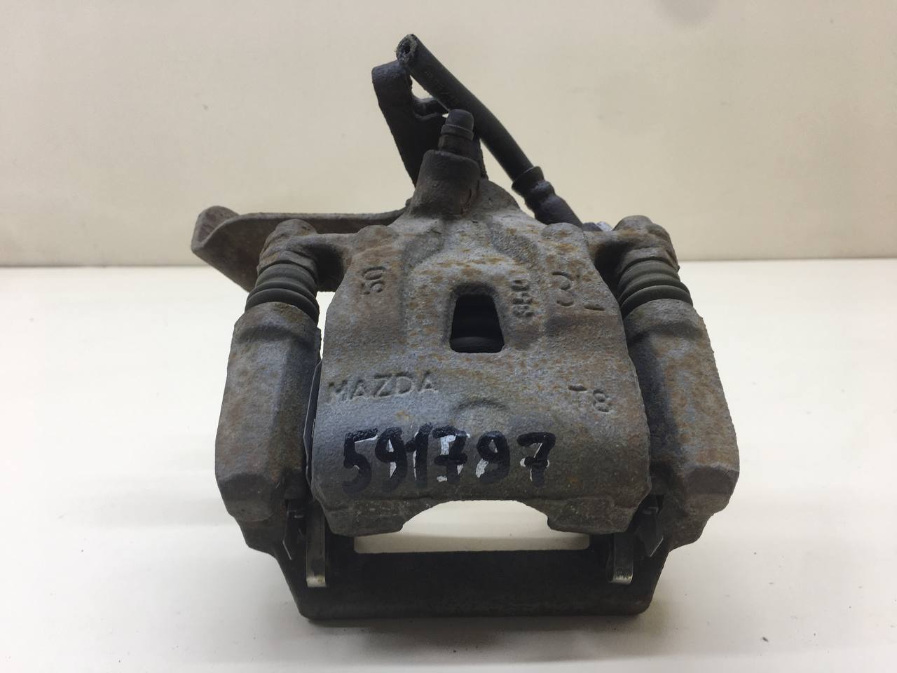 Суппорт задний левый Mazda CX-5 (KE) 2011-2017