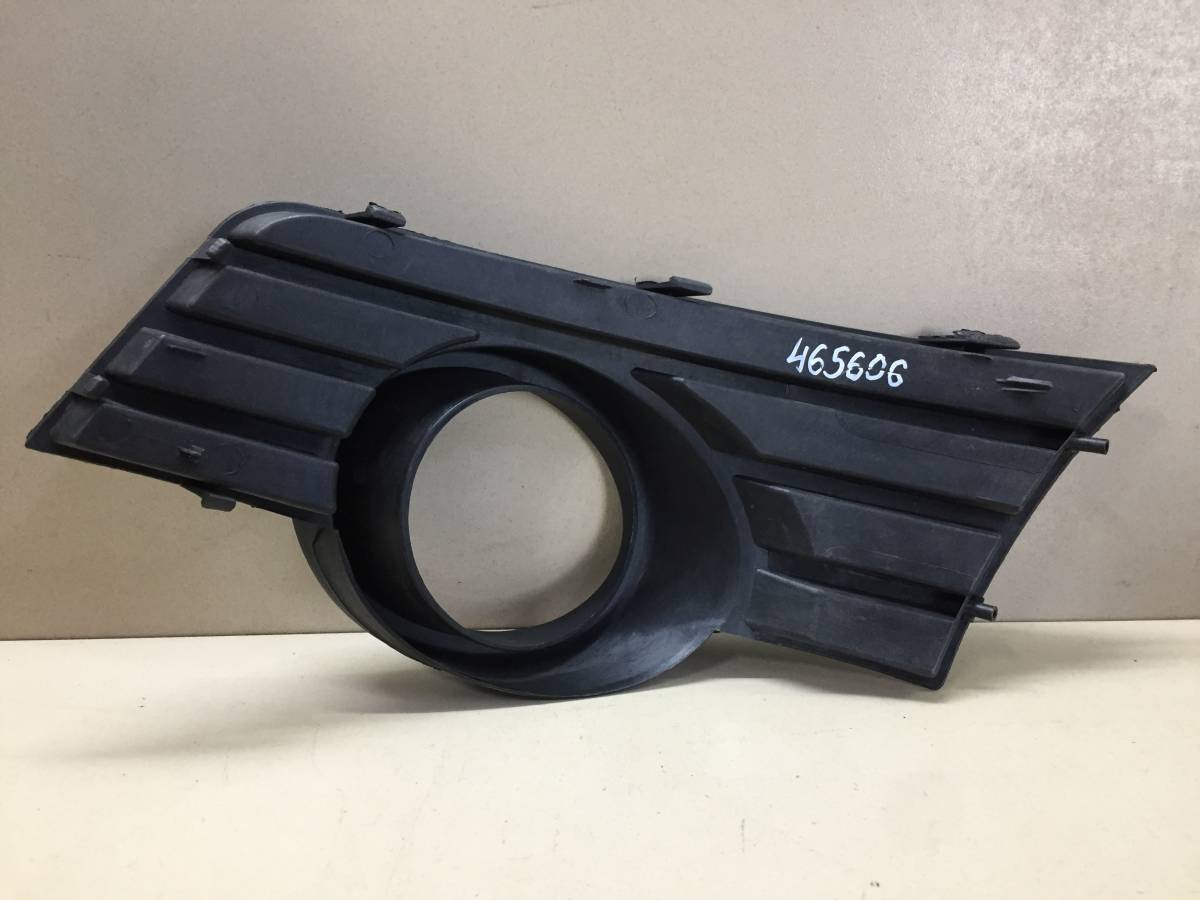 Рамка противотуманной фары правой Great Wall H3 2010-2016