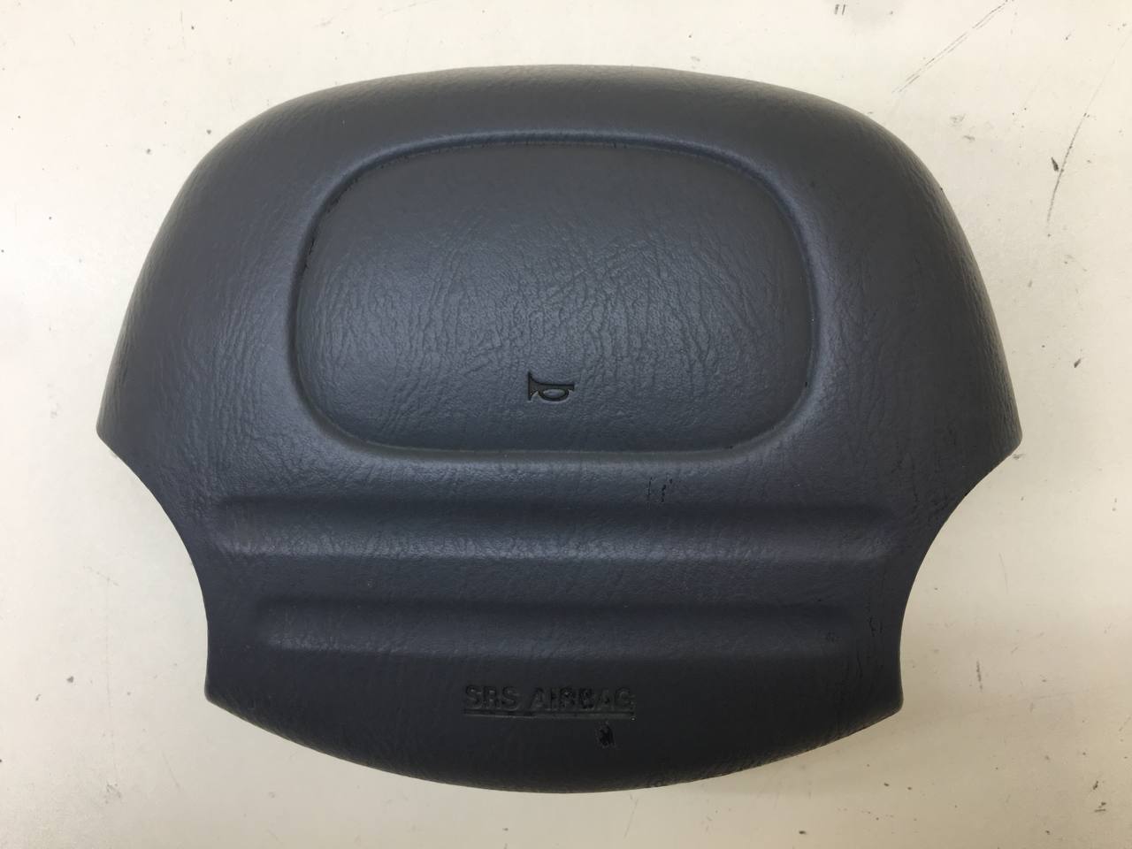 Подушка безопасности в рулевое колесо Suzuki Grand Vitara 1998-2005