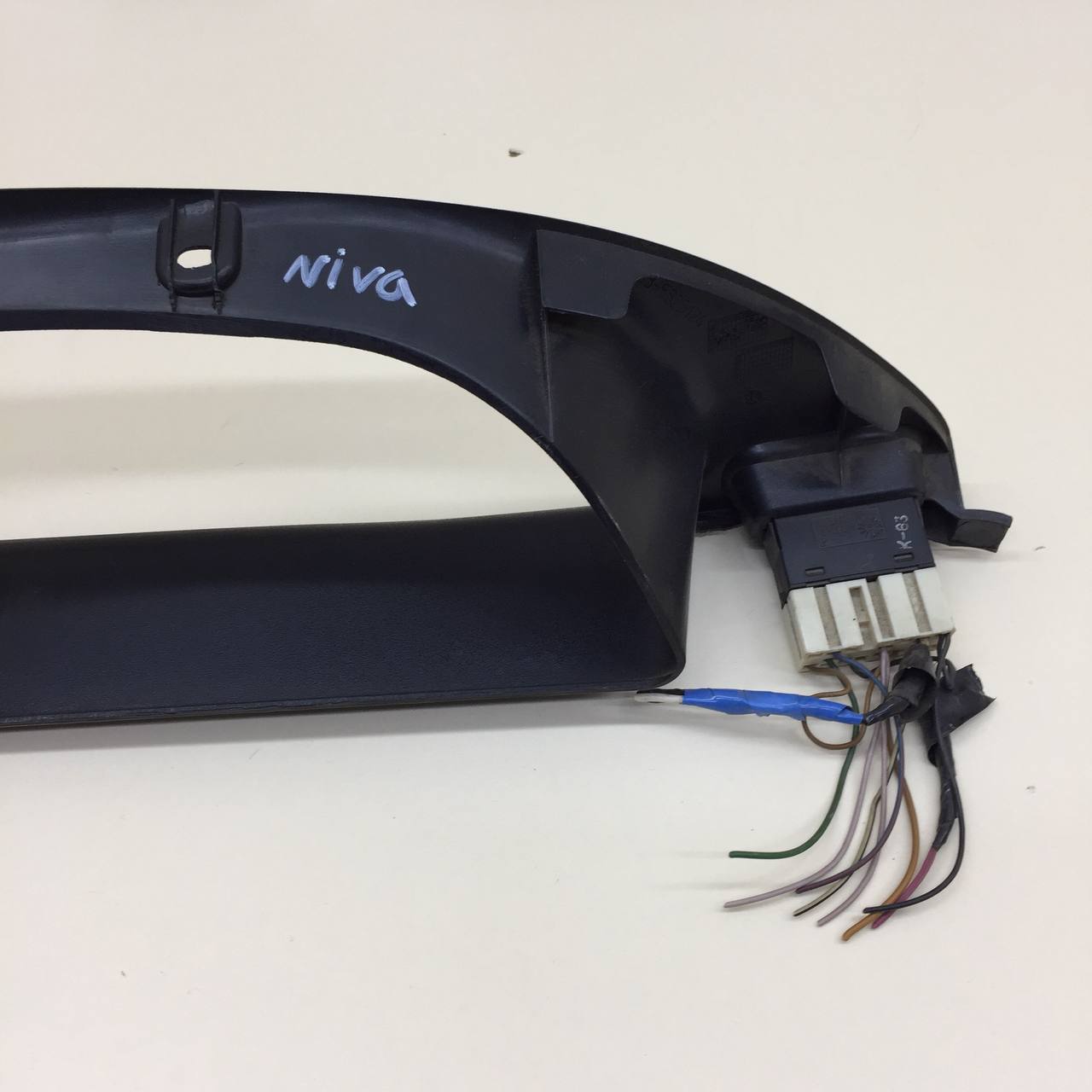 Накладка декоративная Chevrolet Niva 2002-2009