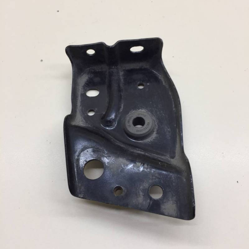 Кронштейн радиатора Haval H6 2014-2020