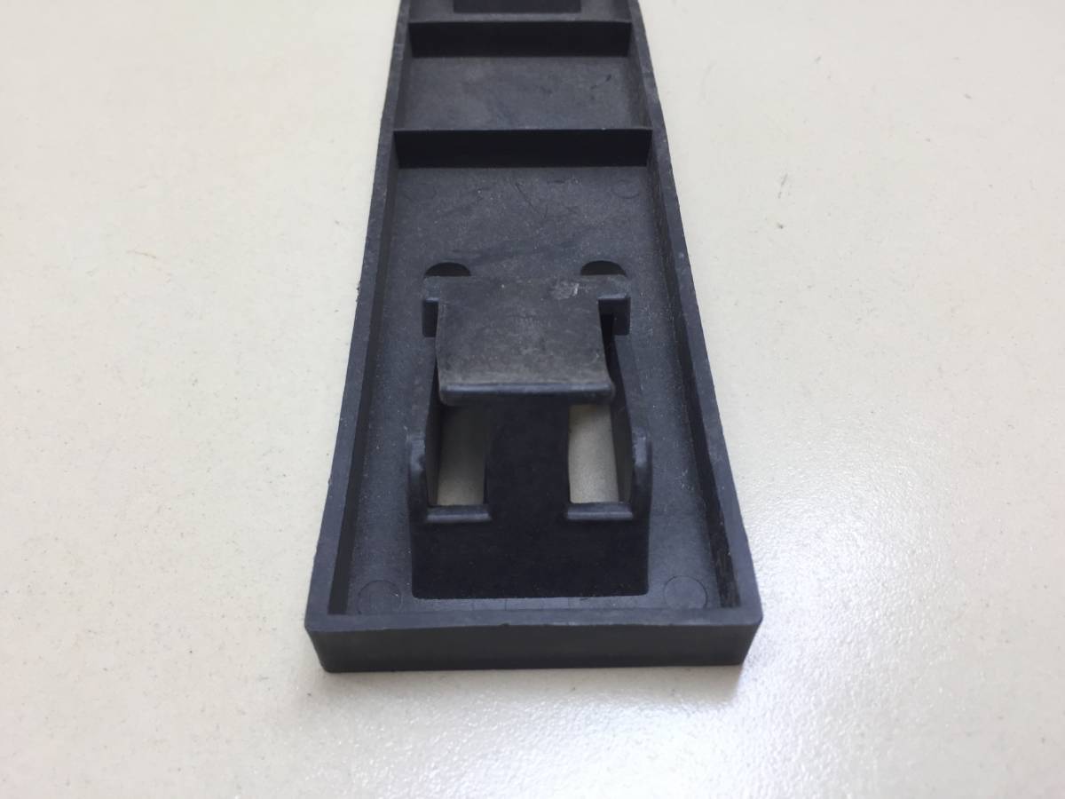 Кронштейн переднего бампера левый Geely CK / Otaka 2005-2016