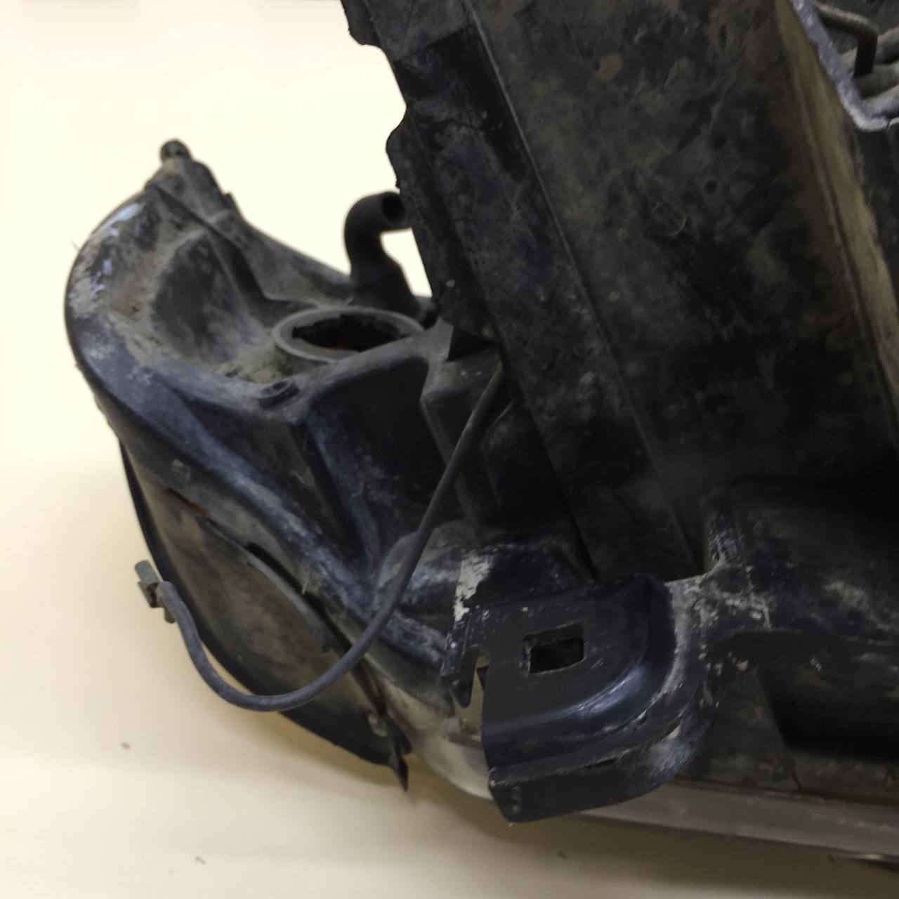 Фара левая BMW X5 E53 2000-2007