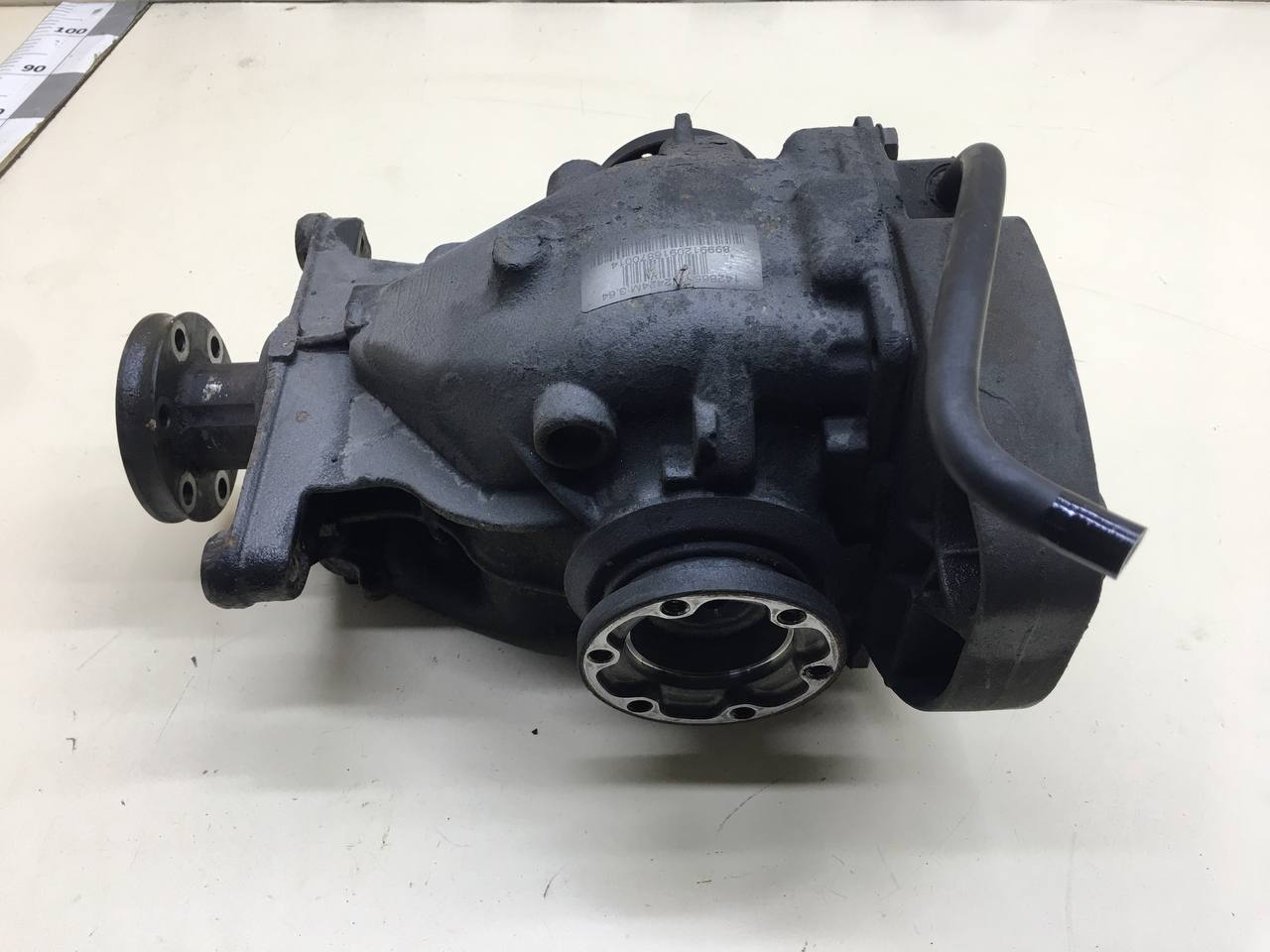 Редуктор заднего моста BMW X5 E53 2000-2007