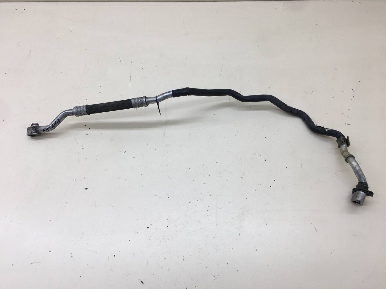 Трубка кондиционера Porsche Cayenne 2003-2010