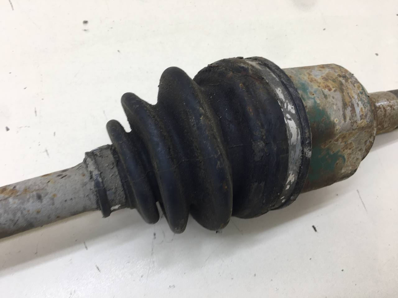 Полуось передняя правая Mitsubishi Colt (CJ) 1995-2002