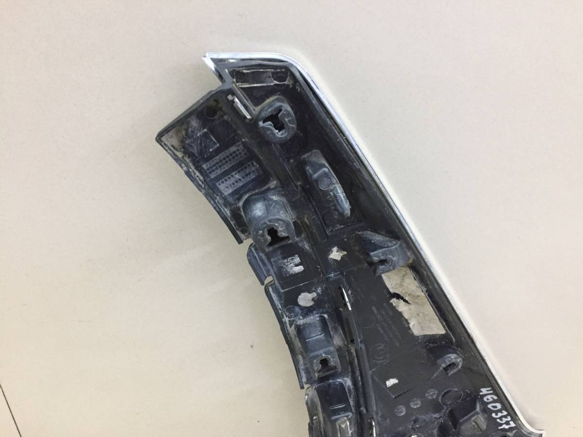 Накладка переднего крыла правого BMW X7 G07 2018>