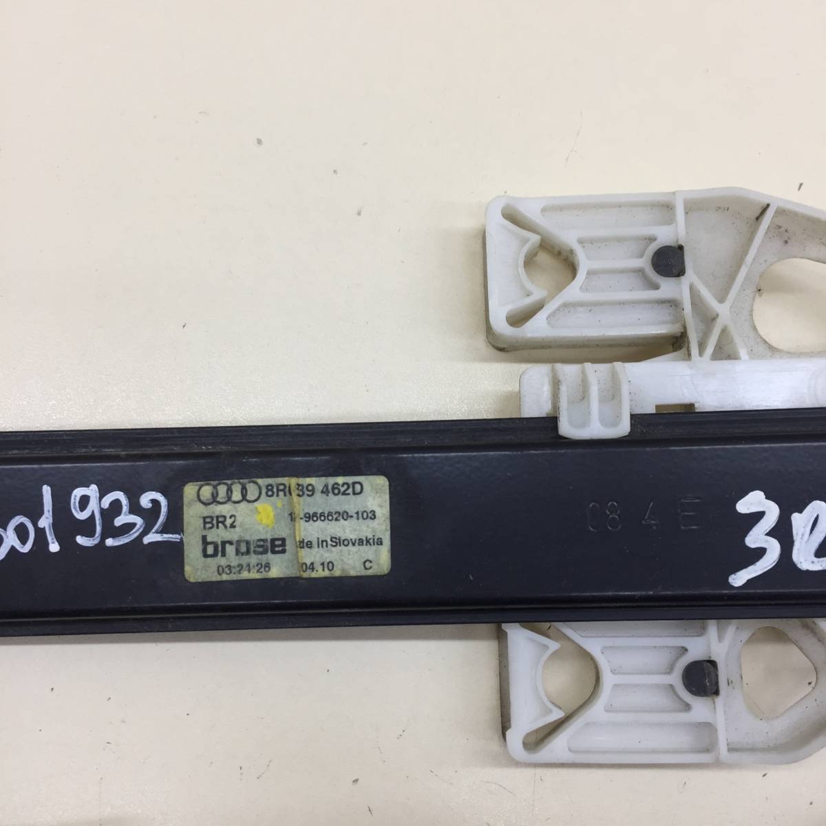 Стеклоподъемник электр. задний правый Audi Q5 (8R) 2008-2017