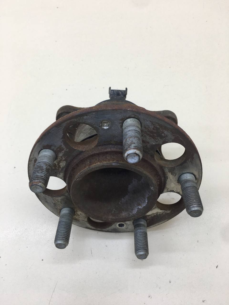 Ступица задняя Hyundai Elantra (CN7) 2020>