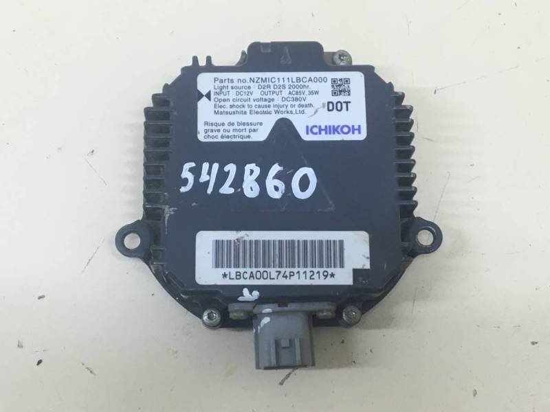 Блок ксеноновой лампы Nissan Patrol (Y62) 2010>