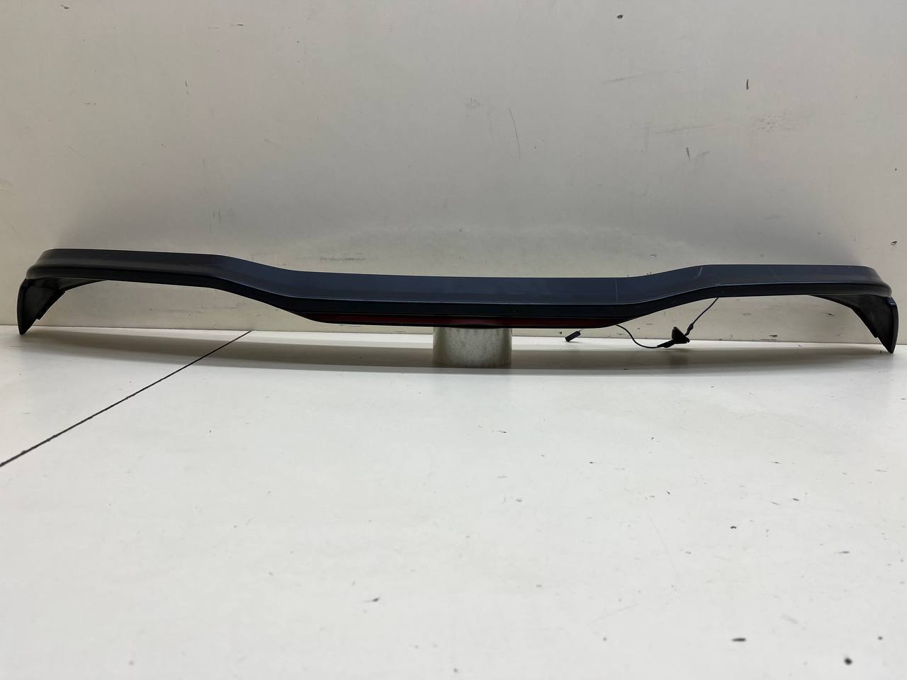 Спойлер (дефлектор) крышки багажника Porsche Cayenne 2010-2017