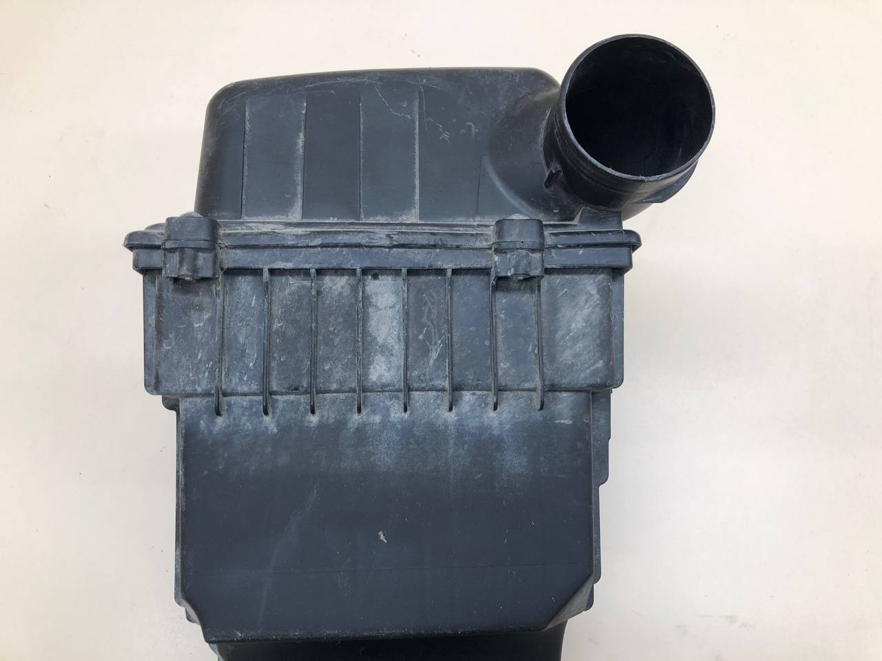 Корпус воздушного фильтра Peugeot 206 1998-2012