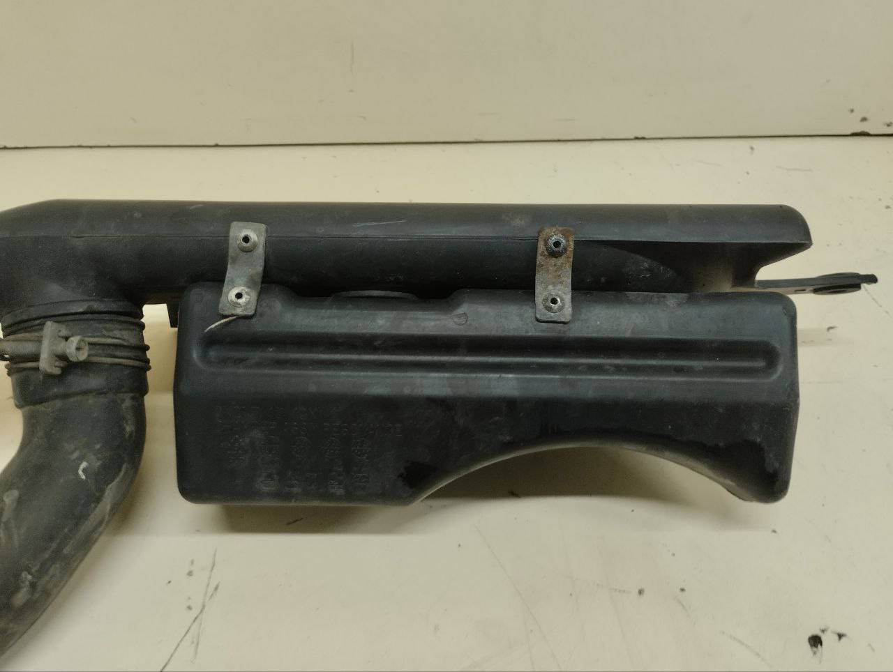 Воздухозаборник (наружный) Kia Spectra (SD) 2004-2011