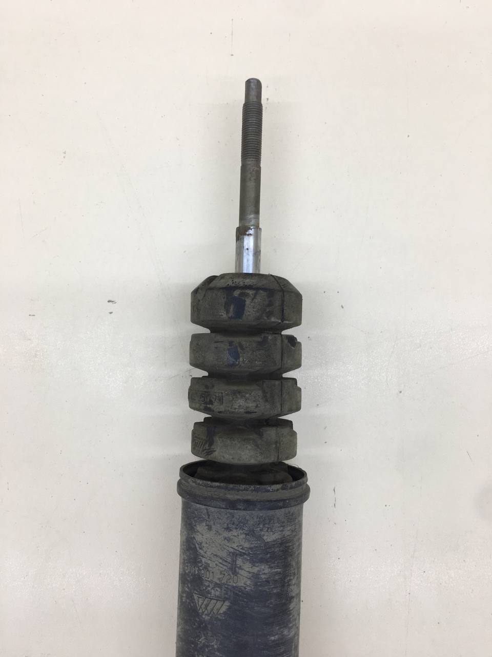 Амортизатор задний Renault Duster (HSA, HSM) 2012>