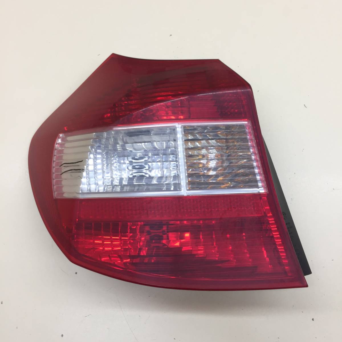 Фонарь задний левый BMW 1-series E87/E81 2004-2011