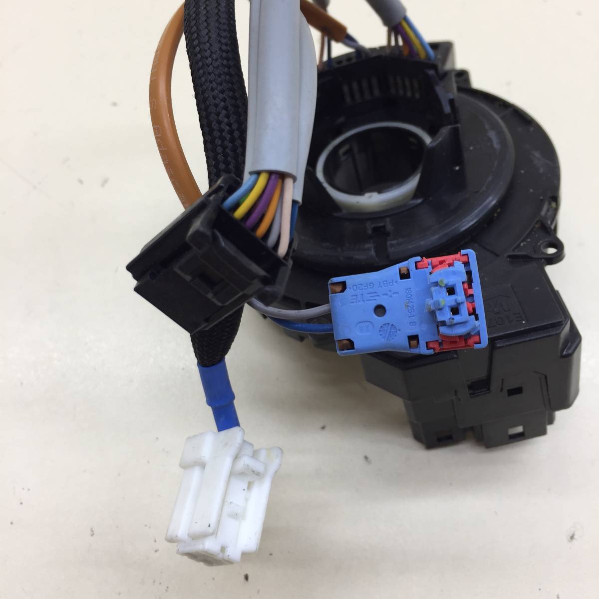 Механизм подрулевой для SRS (ленточный) Lada X-RAY 2016>