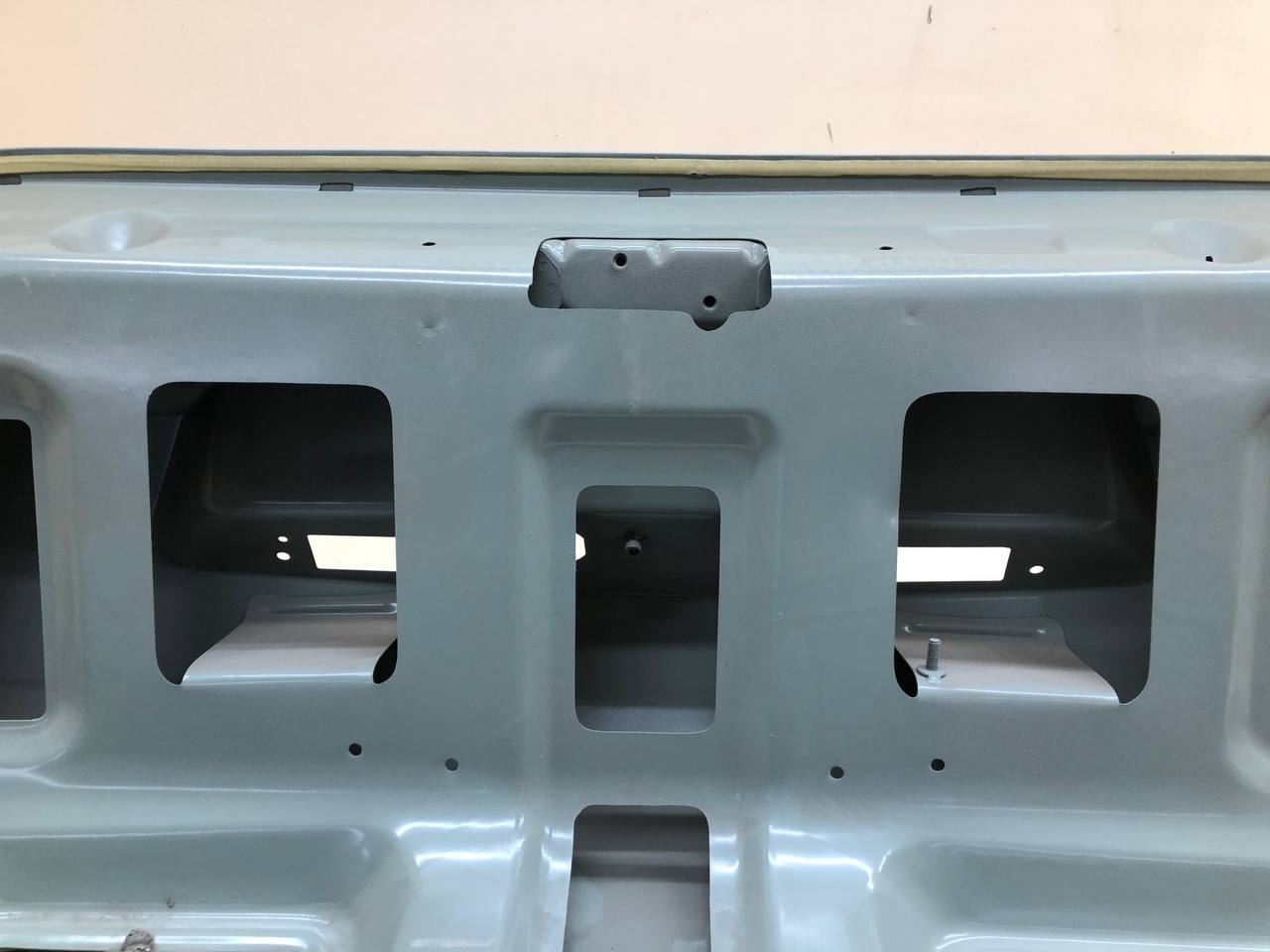 Крышка багажника Lifan Breez 2007-2012