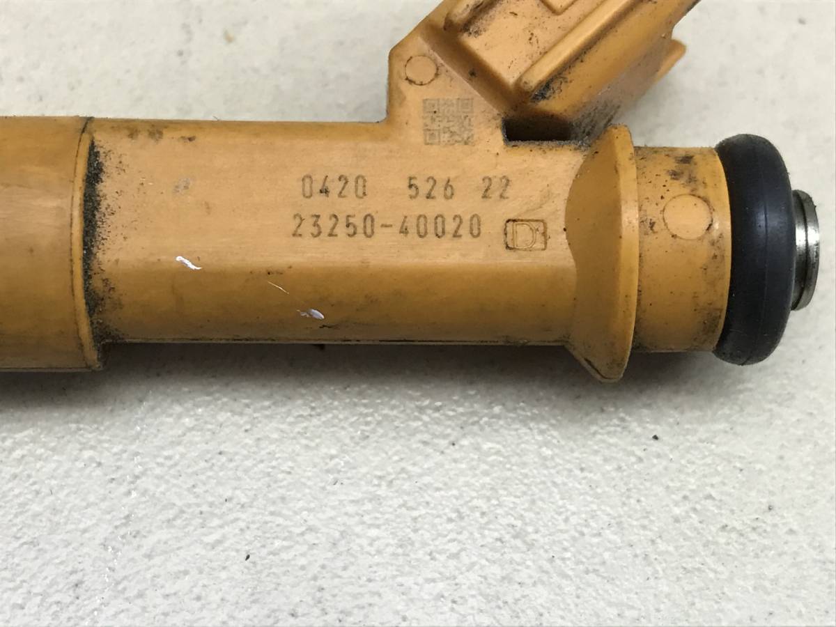 Форсунка инжекторная электрическая Toyota Vitz P90 2005-2011