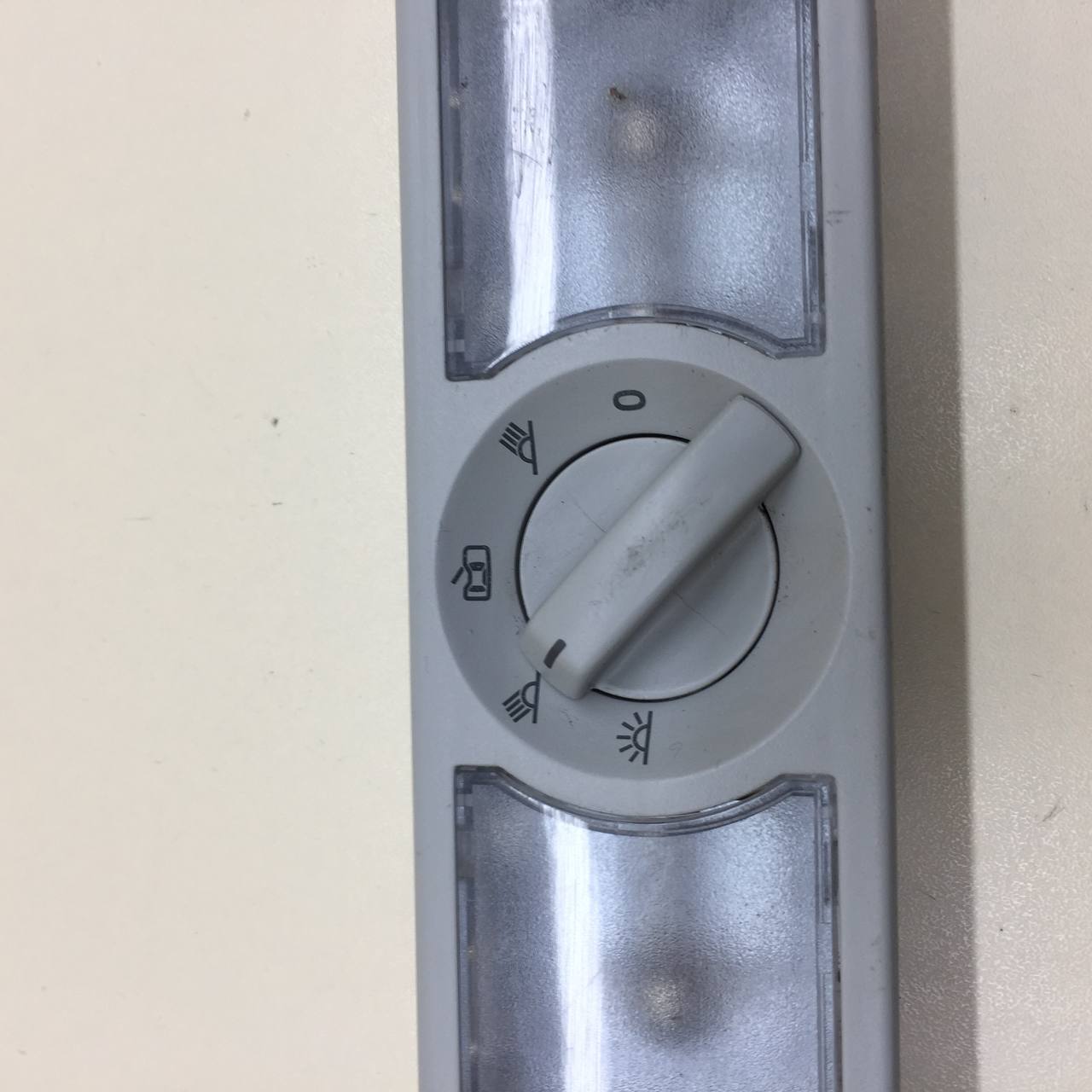 Плафон салонный Volkswagen Jetta (A6) 2010-2019