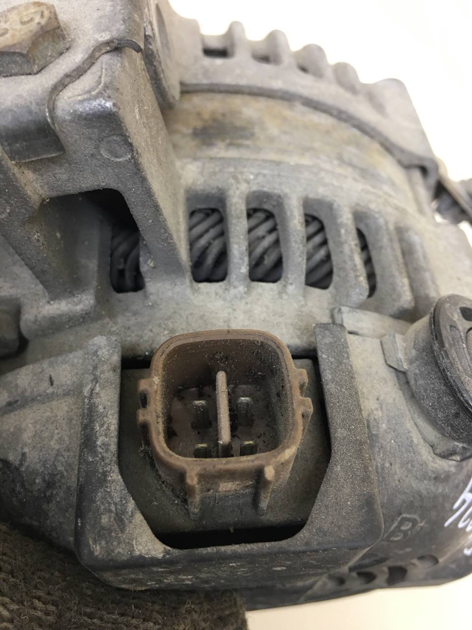 Генератор Toyota Rav 4 (A30) 2006-2013