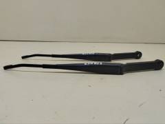 Поводок стеклоочистителя передний левый Chevrolet TrailBlazer (GMT360) 2001-2010