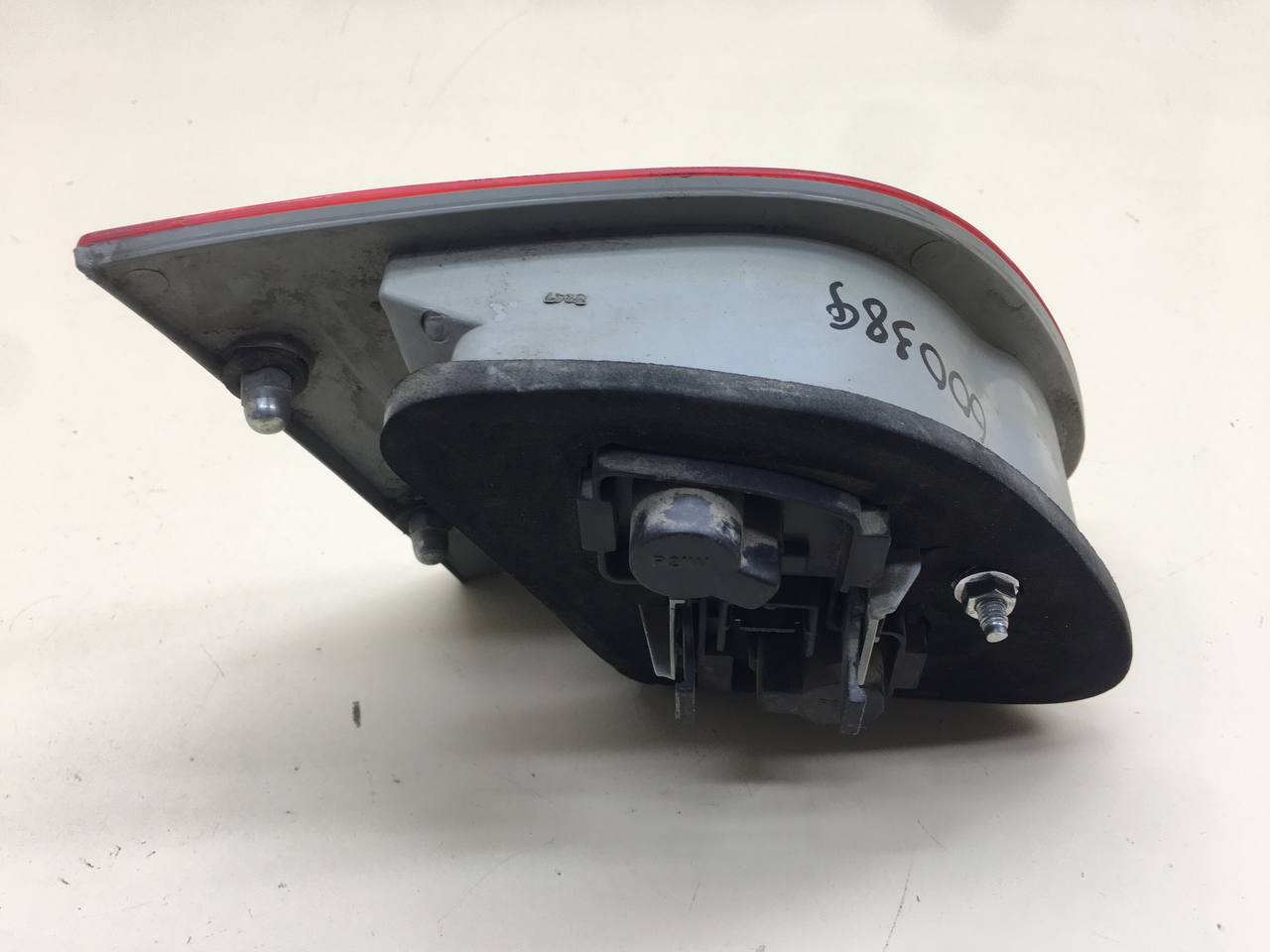 Фонарь задний внутренний правый Fiat Albea 2002-2012