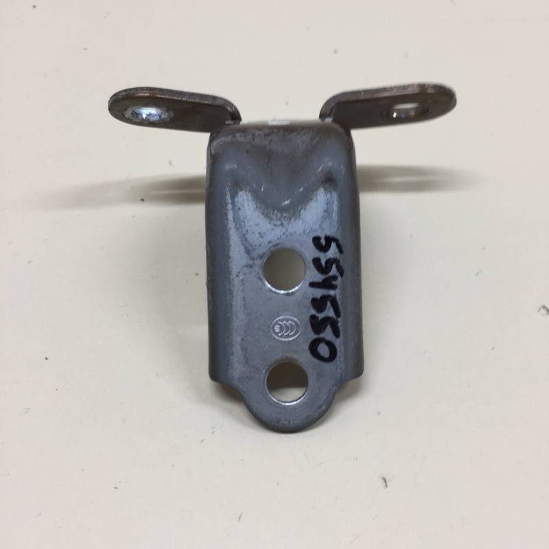 Петля двери задней левой нижняя Kia Ceed (JD) 2012-2018