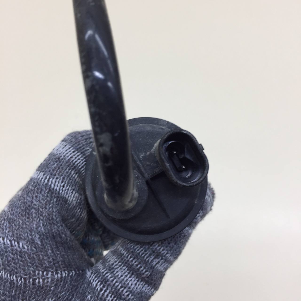 Клапан электромагнитный Lada  Niva Travel 2020>