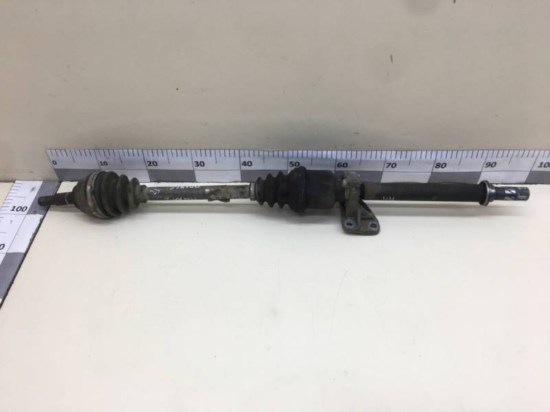 Полуось передняя правая Renault Megane (2) 2002-2009