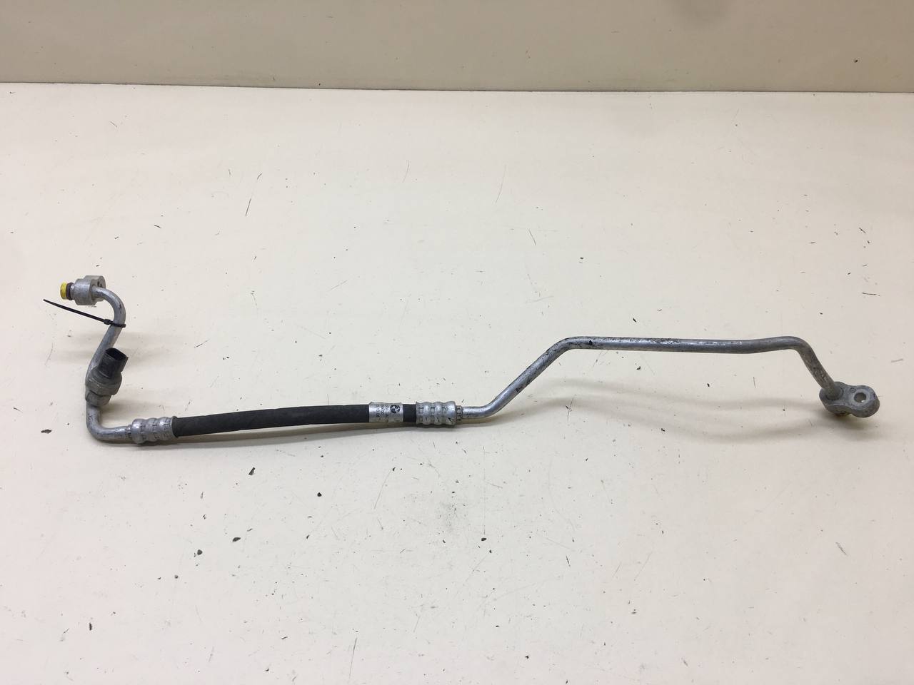 Трубка кондиционера BMW X6 E71 2008-2014