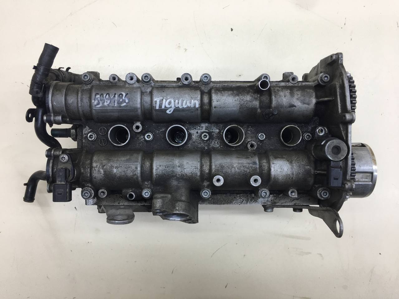 Головка блока цилиндров Volkswagen Tiguan (5N1) 2007-2011
